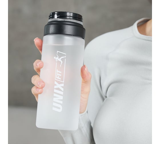 Спортивная бутылка для воды UNIXFIT Standart, 600 мл, черный BTL600BL