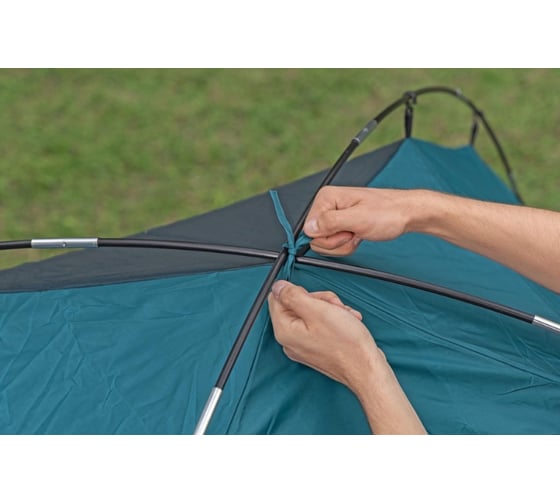 Палатка 4-местная BestWay Alpine Dome 4 Tent (70см+210см)x240x140см, полиэстер 190Т, 2000мм, 110гр/м2 РЕ 68141 BW