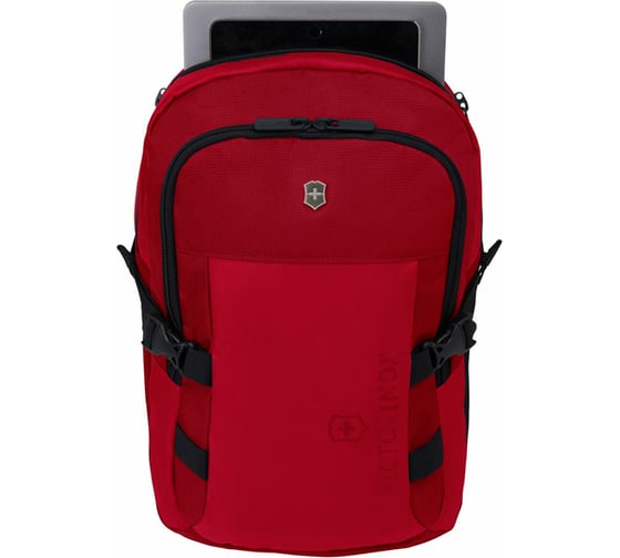 Рюкзак Victorinox VX Sport Evo Compact Backpack красный, полиэстер, 31x18x45 см, 20 л 611414