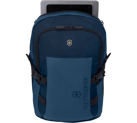 Рюкзак Victorinox VX Sport Evo Compact Backpack синий, полиэстер, 31x18x45 см, 20 л 611415