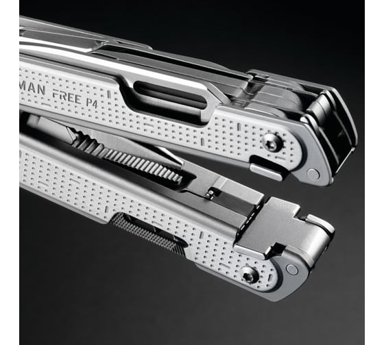 Мультитул Leatherman Free P4 832642