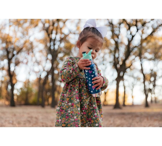 Детская термобутылка Klean Kanteen Insulated Kid Classic Narrow 12oz 355 мл, Navy Hearts 1008873