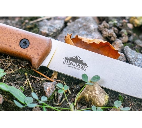 Туристический нож Kizlyar Supreme Pioneer сталь AUS-8, StoneWash, рукоять из Кавказского ореха 4650065056885