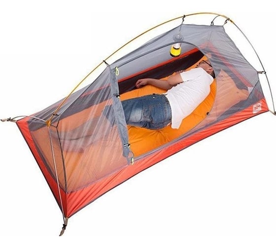 Одноместная сверхлегкая палатка + коврик Naturehike NH18A095-D красная 6927595701805