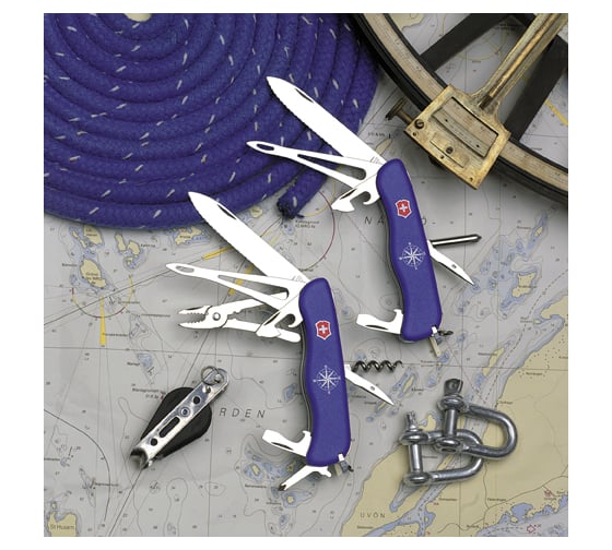 Швейцарский нож синий Victorinox Skipper 0.9093.2W