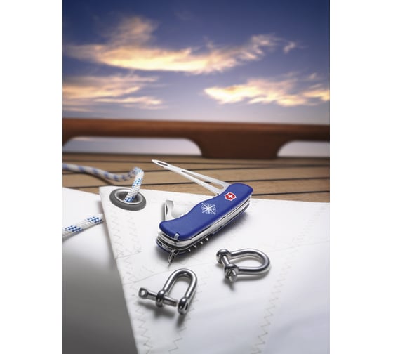 Швейцарский нож синий Victorinox Skipper 0.9093.2W