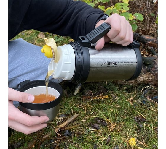 Термос THERMOS FDH Stainless Steel Vacuum Flask 1.65L 923646