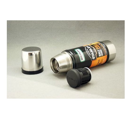 Термос Stanley Classic 0.47 л, черный 10-01228-028