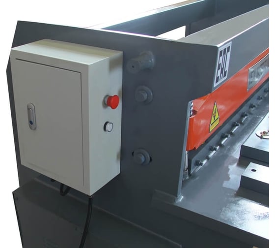 Электромеханическая гильотина MetalMaster ETG 2015E 19161