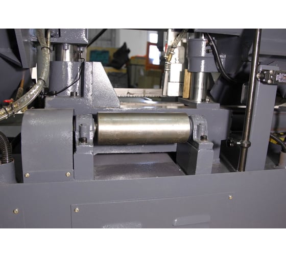 Ленточнопильный двухколонный станок MetalMaster MGH-300 17789