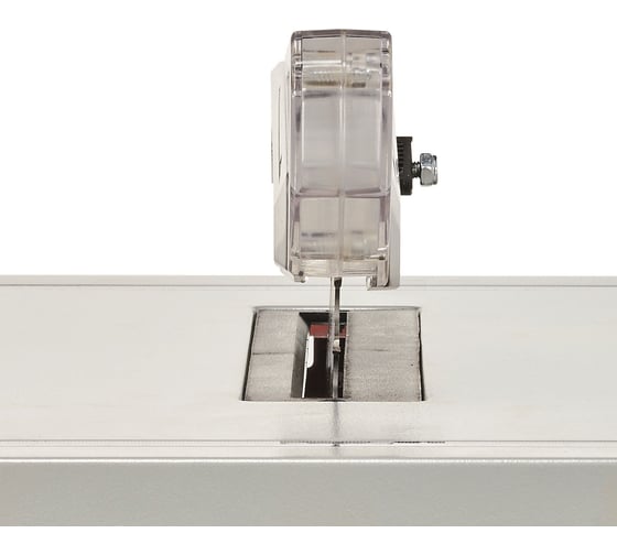 Стационарная пила Einhell  TC-TS 210 4340425
