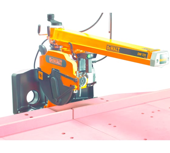Радиально-консольная пила DEWALT DW 721 KN