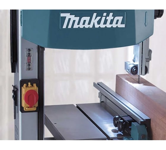 Ленточная пила Makita LB1200F