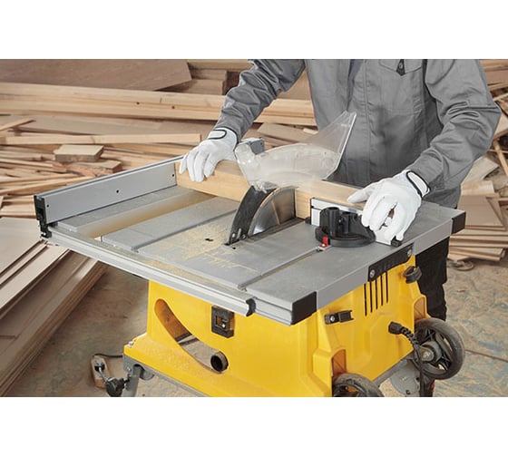 Настольная пила 1800 Вт Stanley SST1800