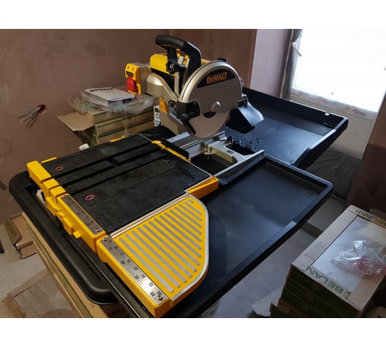 Плиткорезный станок DEWALT D24000 28