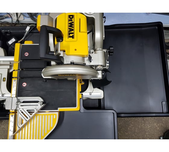 Плиткорезный станок DEWALT D24000 25