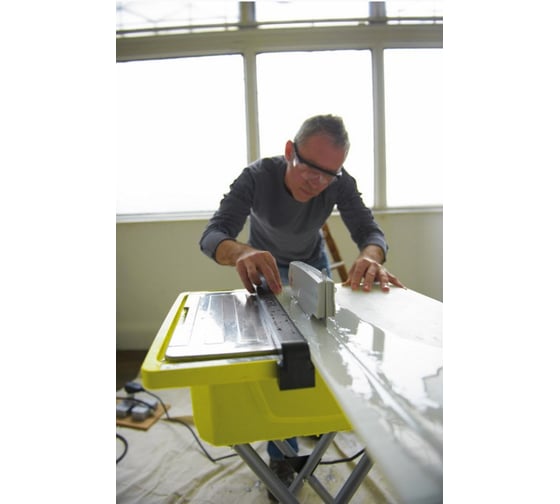 Плиткорез Ryobi WS721S 5133002020