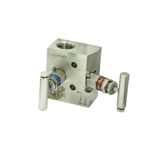 Манифольд 2-х вентильный из нержавеющей стали Hy-Lok npt 1/2 наружная - npt 1/2 внутрен GV2TV-MF-8N-P
