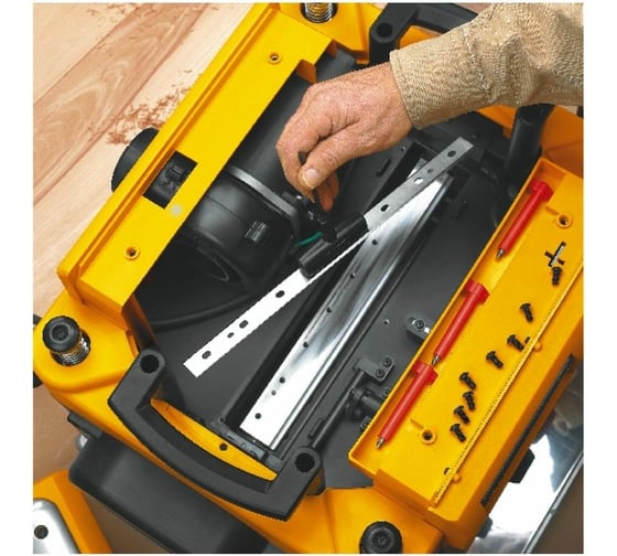 Рейсмусный станок DEWALT 1800 Вт, макс. ширина 330 мм DW735-KS 12
