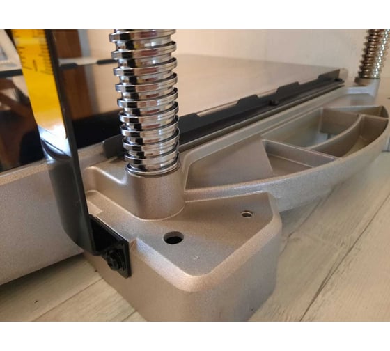 Рейсмусный станок DEWALT 1800 Вт, макс. ширина 330 мм DW735-KS 32