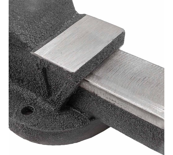 Тиски стальные с наковальней Forsage 6"-150мм F-6540206(7657)