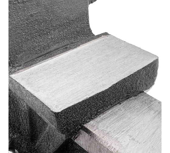Тиски стальные поворотные с наковальней Rockforce 6" (150мм) RF-6540106(60514)