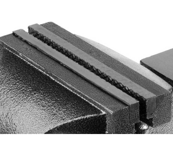 Слесарные тиски STAYER 100 мм 3256-100