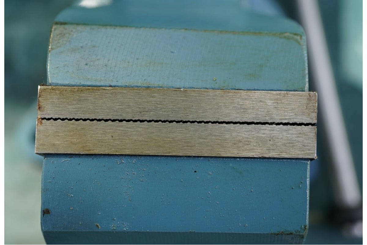 Слесарные тиски Россия 80 мм 18662 - выгодная цена, отзывы ...