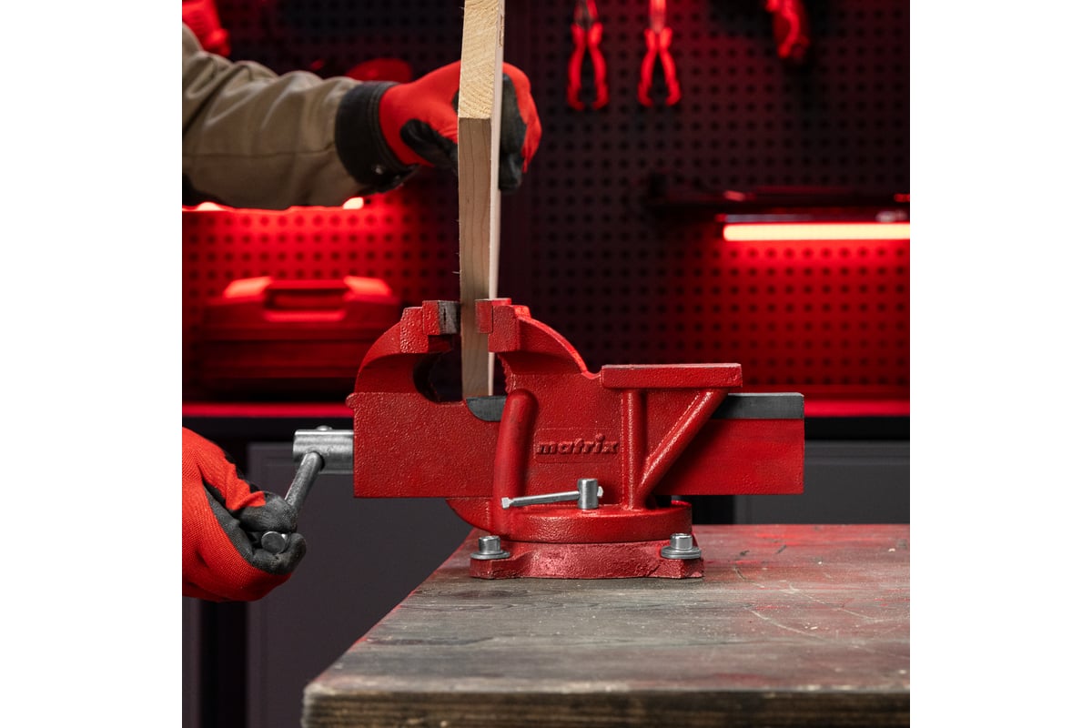 Тиски MATRIX слесарные, 125 мм, поворотные, с наковальней 18601 ...