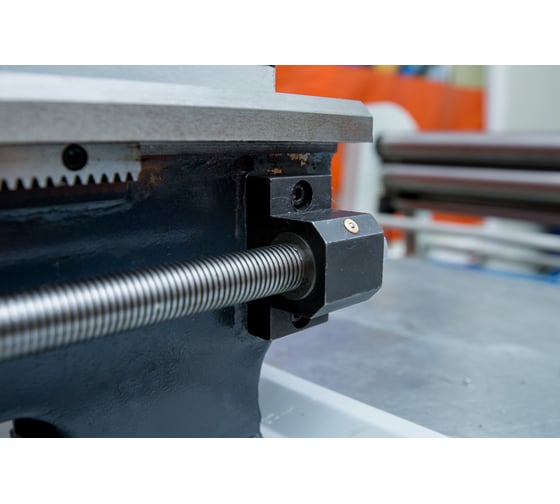 Настольный токарный станок METALMASTER MML 180X300 V 00000012215