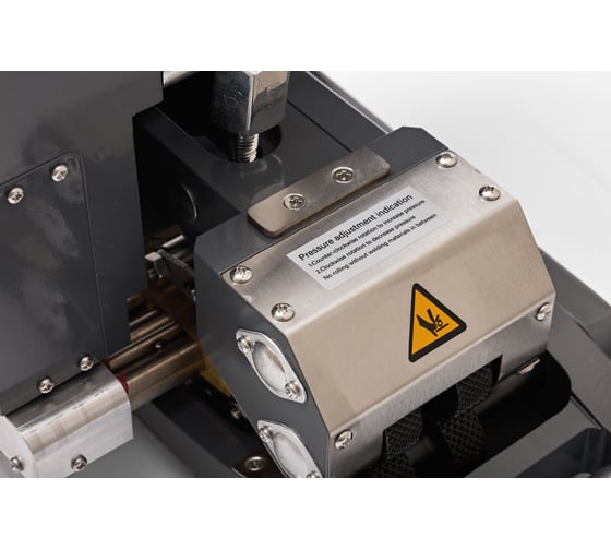 Аппарат для сварки геомембран Swissplast SPT 900