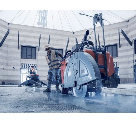 Швонарезчик Husqvarna Construction FS7000DL 9670560-08