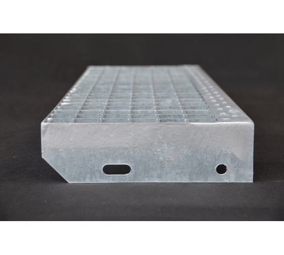 Ступень из прессованного настила AQUADRENAG 33x33/30x3/1000x270 мм, Zn P1002730333