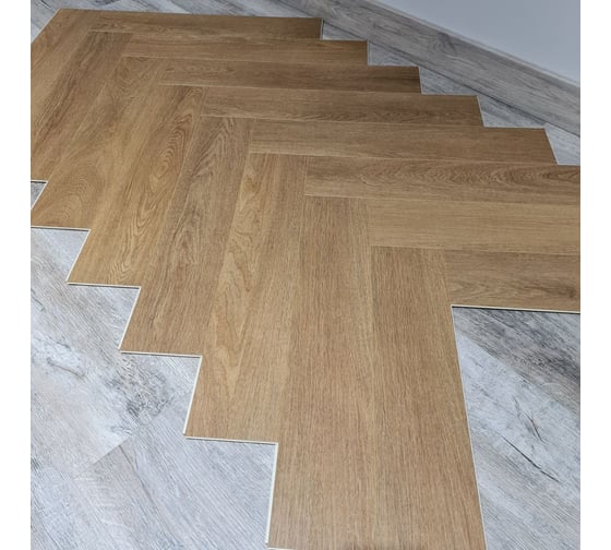 Кварц-виниловый ламинат Aspenfloor Резорт  SPC 43 класс, 5 мм, RE8-02 Шамони 4V, 640x128x5мм, 0.3 мм, 1.311 м2, 16 шт. 4680427110634