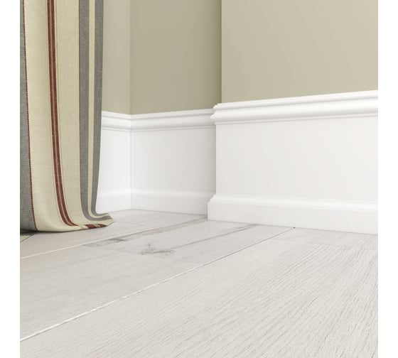 Плинтус Ultrawood 2000x230x20 мм Base 5800 i 2.00