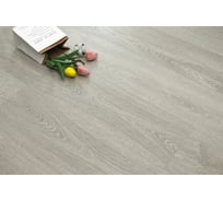 Ламинат Novafloor SPC Parkett, 4 мм толщина, 2.245 кв.м., водостойкий, фаска PRK-18 Дуб Крем (Oak Cream)