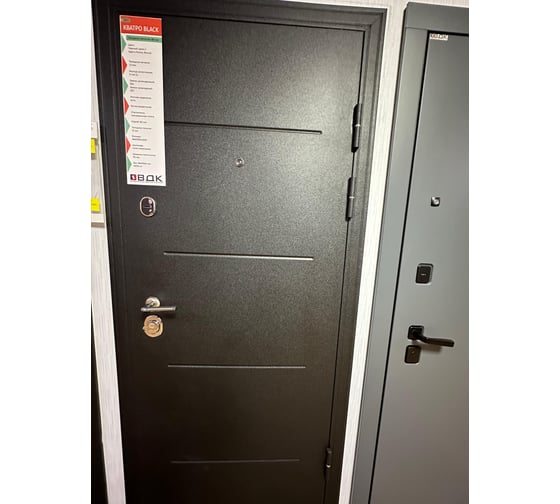 Входная дверь ООО ВДК Кватро Black LS-23 Черный шелк/Царга Ясень белый 860*2050 правая ДМ94