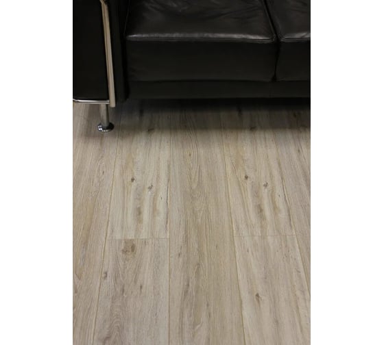Ламинат FLOORWOOD Expert Дуб Лоуренс, 34 класс, толщина 8 мм, с фаской, 1.895 кв. м 8807