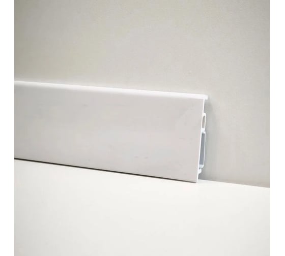 Плинтус Bonkeel Stick M Белый, 2000х70х13мм 690931 1