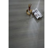Ламинат Lamiwood SELECT 8, Дуб Серый (1215х195х8мм) 1,9 м2 812