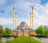 Обои Антимаркер Milan Утро в Чечне, 300x270 см M 3509