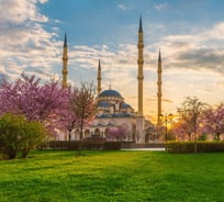 Обои Антимаркер Milan Величие Грозного, 300x270 см M 3506
