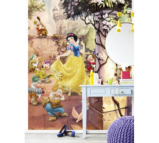 Фотообои бумажные Komar Disney "Танцующая Белоснежка" 184x254 см 4-494