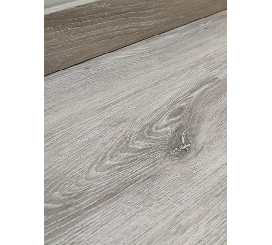 Кварц-виниловый ламинат Aspenfloor Smart Choice SPC 43 класс, 3.5 мм, SC1-03 Дуб Сильверсайт, 1220x184x3.5 мм, толщина защитного слоя 0.3 мм, 10 шт., площадь упаковки 2.245 кв. м 4680427066207