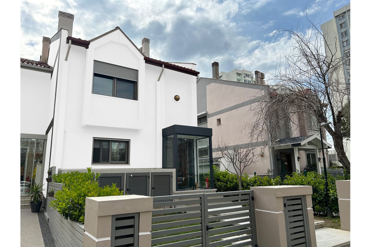 Фасадная колерованная краска BRITE PROFESSIONAL кремово-белая RAL 9001 ...