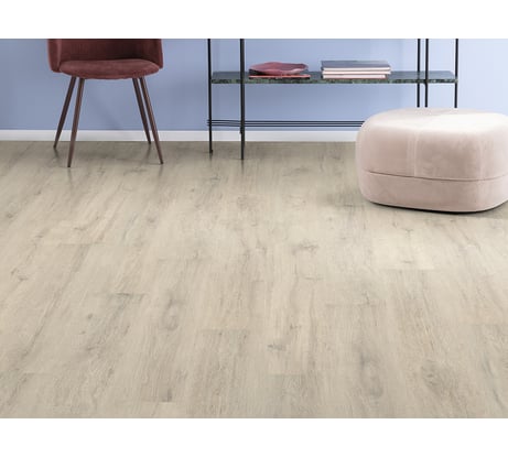 Ламинат Egger Classic, Дуб меловой, 32 класс износостойкости, 8 мм, 1.99 кв.м, влагостойкий, Россия 038 Дуб меловой