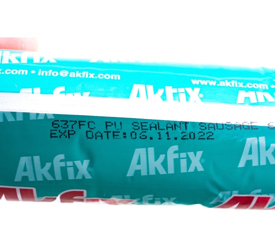 Полиуретановый строительный герметик Akfix P635 35 Шор, черный, 600 мл AA663