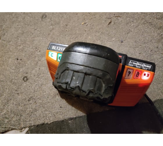 Зарядное устройство BL1418 AEG 4932464542 - выгодная цена, отзывы ...