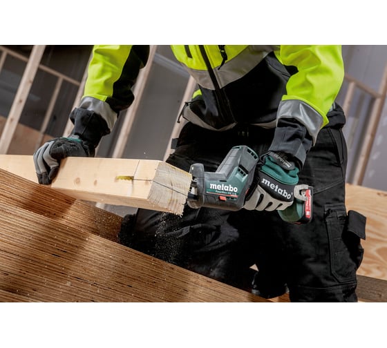 Аккумуляторная ножовка Metabo PowerMaxx SSE 12 BL 602322890
