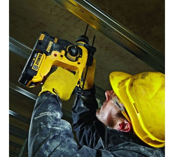 Аккумуляторный перфоратор DEWALT DCH253M2-QW